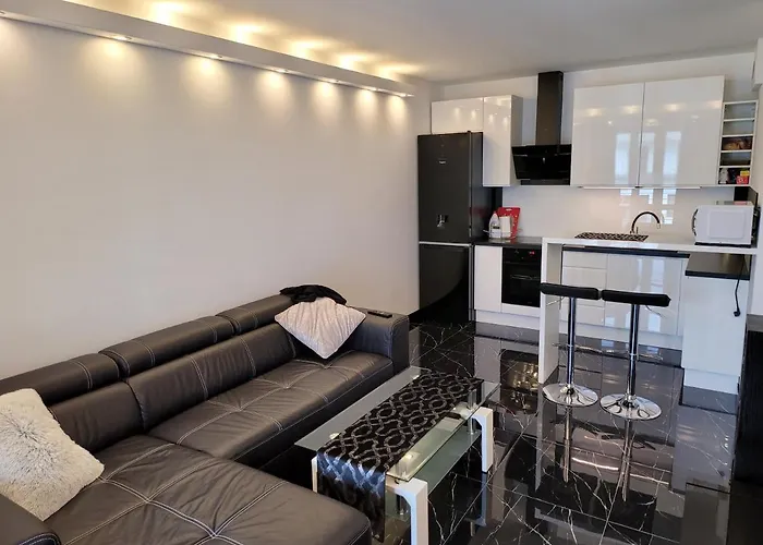 Apartamenty Tenisowa